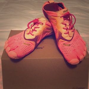 Vibrant Fivefingers V-Run